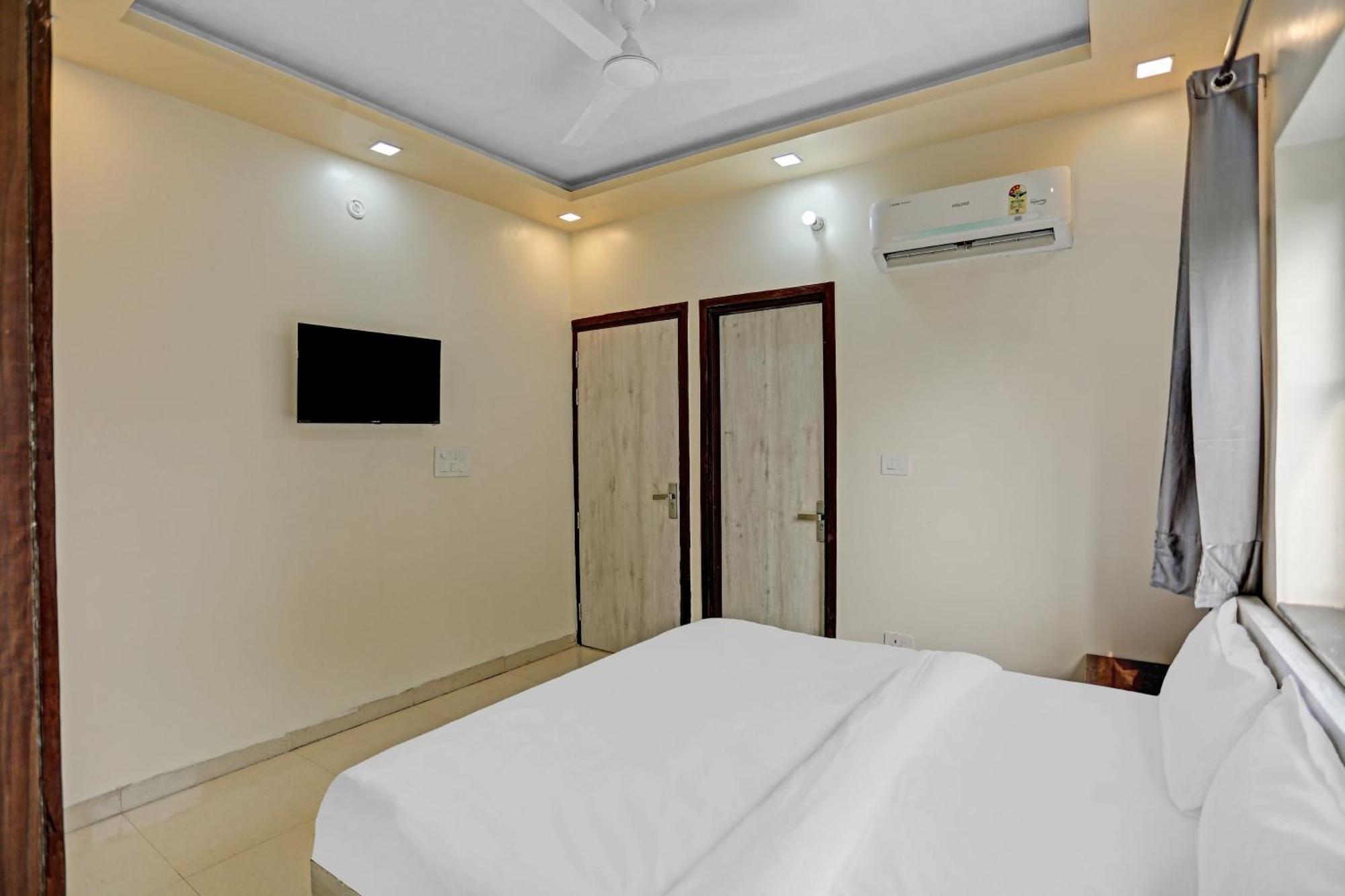 Hotel O Expo View Near Pvr Ansal Plaza نويدا الكبرى المظهر الخارجي الصورة